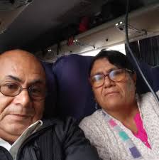 Comedero y bebedero automático para criar gallinas 🐔🐓. Hecho con botellas  de gaseosa descartables ♻️♻️. #viralreels #viralvídeo #viralvideos #virales  #viral #tutoriales #viralvideo #videoviral #popular