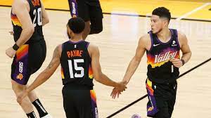Clippers coach tyronn lue said on saturday that leonard was getting treatment. Pl2swdih7b2krm