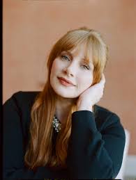 because men know nothing 😌✨🤍 and if you don't want to get her a dog, a  @gardenofbeast tee is def the next best thing 😉🎀