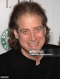 6.800 fotos e imágenes de alta resolución de Richard Luis