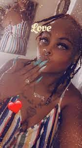 Angela Glidden's Instagram, Twitter & Facebook