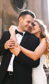 Das perfekte geschenk für die beste freundin, den vater, die nachbarn, die mutter, den freund, die schwester, den bruder, den kumpel, die oma oder den opa! Elegante Kleider Fur Die Brautmutter Breuninger