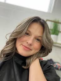 Shannon Lackey stylist at The Edge Salon