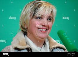 Claudia roth lachen hi-res stock photography and images