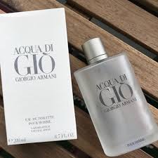 424,00 tl ücretsiz kargo2,12 tl/mlsatıcıya gitstokta 100+ adetyarın kargodasatıcı: Acqua Di Gio By Giorgio Armani Pour Homme Edt 200ml Shopee Philippines