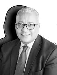 Mook Appears for Sentencing Capitol Christmas Tree Comes to Town