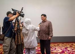 Usaha dalam bidang agraris menggunakan lahan tanah sebagai faktor produksi utama. Tahun 2020 Pemerintah Rancang 3 Strategi Utama Untuk Pertumbuhan Ekonomi Berkualitas Kementerian Koordinator Bidang Perekonomian Republik Indonesia