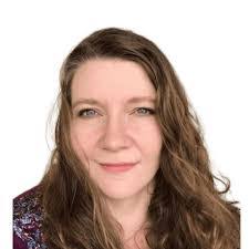 Jennifer Negus's Instagram, Twitter & Facebook