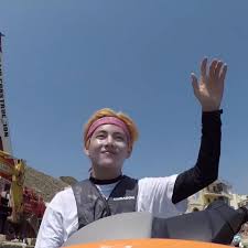 → les images/liens et informations ne m'appartiennent pas. Bts V Suga Had To Leave Early At Bon Voyage Season 3 Facebook