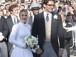 Ellie Goulding So Aufwendig War Die Anfertigung Ihres Brautkleids Ellie Goulding Ellie Wedding Dresses