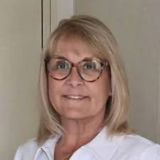 Aloha from Hawaii Kawai! For our SS16 collection, we took a trip to the  tropics. ‪#‎AlohaLouboutin‬ http://bit.ly/20qUeFS