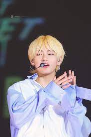 Packs de bts bts concierto chibis bts bts fotos grupo bts chicos atractivos fotos hermosas jungkook caliente packs de bts juegos de disney fotos de ya se estrenó el nuevo juego y soundtrack de los reyes de corea del sur. Bts Taehyung At Sbs Super Concert In Taipei 07 07 18 Bts Taehyung Fotos De Kim Taehyung