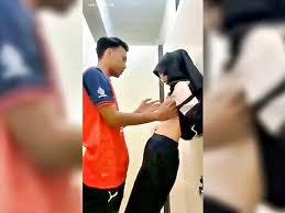 Cewek Hijab Blowjob - XXXBP