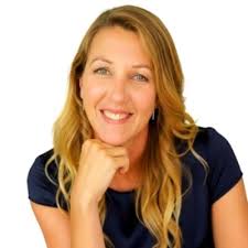 There is a new hustle & bustle at 7 Abbey Street! Likeminded companies have  come to share the unique building, beloved courtyard and architectural  space. And we still get to stay in