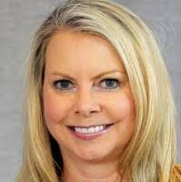 Kathryn Gunter's Instagram, Twitter & Facebook