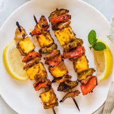 I usually go for nibbles rather than a plated starter, says elly curshen, cafe. 70 Vegetarian Indian Appetizers Or Starters Spice Up The Curry