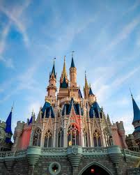 Lisa (@lisa.disney) • Instagram photos and videos