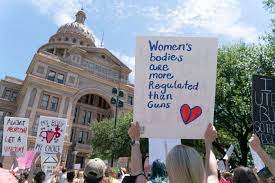 17 hours ago · a controversial texas law that bans most abortions after six weeks of pregnancy went into effect at midnight on wednesday after the supreme court failed to issue a ruling on pending emergency. 0klxt5nffdjpam