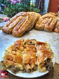 Kiymali Borek Meshur Sariyer Borekcisi Istanbul Sariyer Calisma Saatleri 05 00 24 00 0 212 242 15 39 30 Tl Kg Yiyecek Ve Icecek Yemek Noodle