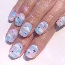 all that is dreamy simple nails daisy nails flame nail art
