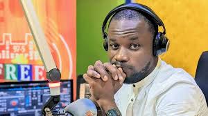 Gerry Gee Takes Home Entertainment Program Host Of the Year Award at  ASGAB-FOKLEX Media Awards