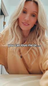 itsjenny vaughn (@itsjennyvaughn)’s videos with THE CHAIN transition