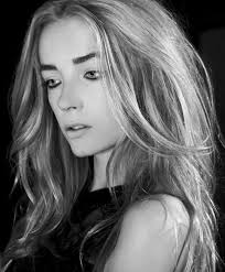 Kaity Licina's Hands