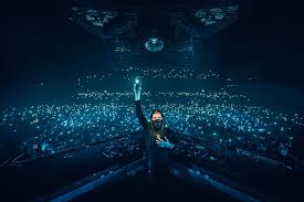 The great collection of alan walker wallpapers for desktop, laptop and mobiles. Alan Walker To Hit The Indian Shores In December With His Aviation Tour Edmli Alan Walker Walker Alan