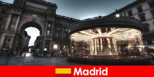 21 iulie 2021 21 iulie 2021. Madrid Cunoscut Pentru Cafenele Sale È™i VanzÄƒtorii De StradÄƒ Un City Break Este In Valoare De Ea È›Äƒri De VacanÈ›Äƒ