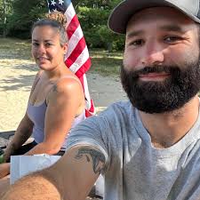 Who can remove a satellite dish and fix the roof in Wareham?