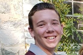 Fundraiser by Danielle Harmon-Murphy : Casmer's Premed Experience