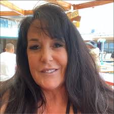 Young people with knee replacement advice needed