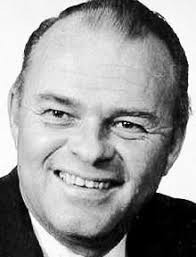 William Whitlock's Instagram, Twitter & Facebook