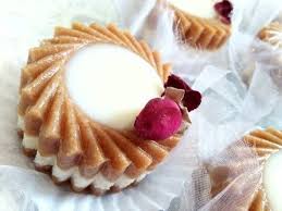 حلويات جزائرية جديد الحلويات 2019 الحلوة لي راهي عاملة ضجة كبيرة فى الاعراس و المناسبات Youtube Eid Cookies Recipe Crazy Cakes Sweets Recipes