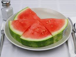 There are 53 calories in 1 cup, cubes (5.5 oz) of cantaloupe melons, raw. Calories In 4 Slice S Of Watermelon