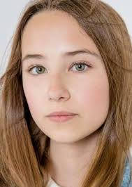 Fan Casting Kensington Tallman as Janna Baker in Cheaper By The Dozen  (Genderswap)