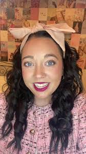 Bridgett Townsend's Instagram, Twitter & Facebook