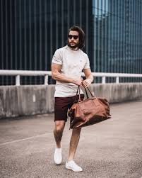 This outfit will keep you breezy when you're out and about, so even on more sweltering days you'll be (relatively) cool. Burgundy Shorts Outfits For Men 63 Ideas Outfits Lookastic