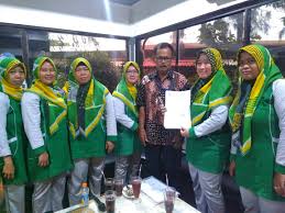 Bahwa berdasarkan peraturan menteri dalam negeri nomor 113 tahun 2014 tentang. Kades Pengarengan Pemberhentian 7 Guru Paud Bukan Karena Pilkades Tapi Kinerja Global Online