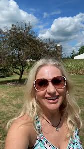 Tamara Glenn (@glamtam_bluv) • Instagram photos and videos