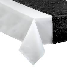 Pour réussir, suivez bien la vidéo. Chemin De Table Design Noir Decoration De Table De Fete Eminza