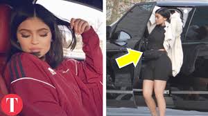 She is the daughter to bruce and kris jenner. Kylie Jenner Is Back And Has Already Lost All The Baby Weight Talko News Youtube