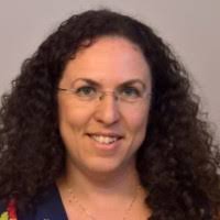 1800+ "Vicky's" profiles