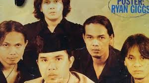 Setiap kali rapat, mereka tidak pernah akur. Lirik Lagu Aku Cinta Kau Dan Dia Ahmad Band Sekali Lagi Maafkanlah Karena Ku Cinta Kau Dan Dia Tribun Jogja