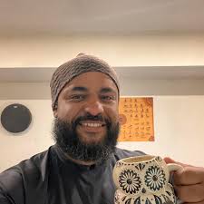 ✨ “Simple, dumb, boring truths…” That's how one writer first described the  universal ideas at the heart of A Course in Miracles back in 1977. Yet what  made the Course stand out