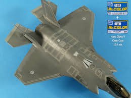 Do you have an airplane fanatic in your house? The Modelling News Pt Iv Painting Weathering Guide Lockheed Martin F 35a Jsf Lightning Ii From Meng Models