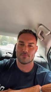 Jayson Parker's Instagram, Twitter & Facebook