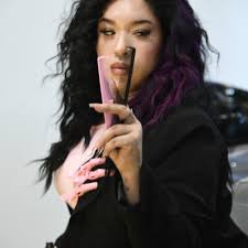 Beauty Specialists using Unite in Sterling Cascades II, Sterling