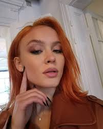 The next video is starting stop. 9 016 Begenme 133 Yorum Instagram Da Zara Larsson Zaralarsson Witch Season Guzel Kadinlar Zara Unluler