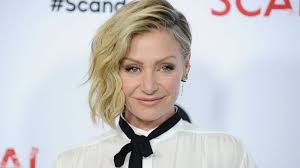Ellen degeneres' wife portia de rossi defends wife amid toxic workplace allegations) Portia De Rossi On Her Painful Struggle With Bulimia Just Horrible Abc News